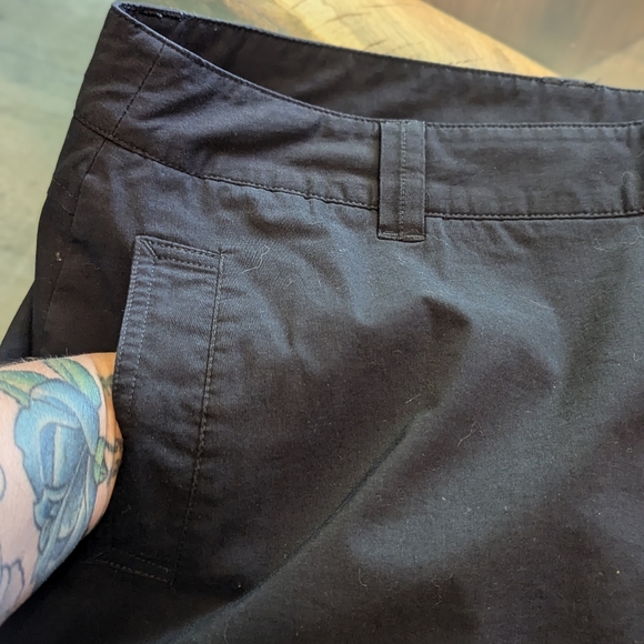 Vaurnet Skort - Picture 4 of 9